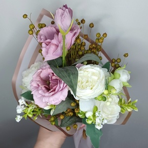 Selyem bazsarózsa és lisianthus örökcsokor - otthon & életmód - dekoráció - virágdísz és tartó - csokor & virágdísz - Meska.hu