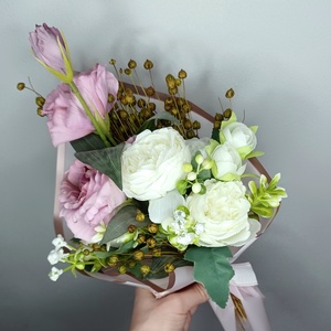 Selyem bazsarózsa és lisianthus örökcsokor - otthon & életmód - dekoráció - virágdísz és tartó - csokor & virágdísz - Meska.hu