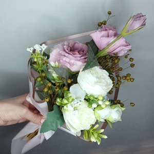 Selyem bazsarózsa és lisianthus örökcsokor - otthon & életmód - dekoráció - virágdísz és tartó - csokor & virágdísz - Meska.hu