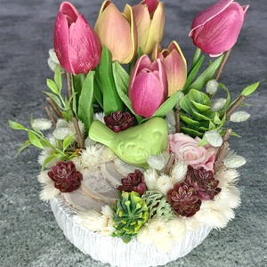 Tulipános kert madárkával , Otthon & Életmód, Dekoráció, Asztal és polc dekoráció, Asztaldísz, Virágkötés, Mindenmás, MESKA