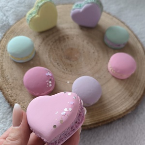 Gipsz macaronok fagyi színekben  - kellékek & szerszámok - dekorációs kellékek - figurák - Meska.hu