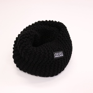 Granny Style fekete sál -  - Meska.hu