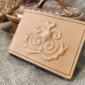 Domborított díszítésű kártyatartó - táska & tok - pénztárca & más tok - kártyatartó & irattartó - Meska.hu