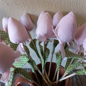 Textil tulipán csokorban - otthon & életmód - dekoráció - virágdísz és tartó - csokor & virágdísz - Meska.hu
