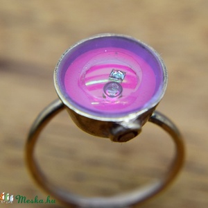 Rózsák Tere Templomának üvegéből gyűrű  -  - Meska.hu