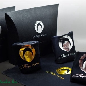 Rózsák Tere Templomának üvegéből gyűrű  -  - Meska.hu