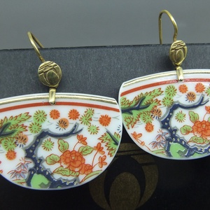 Imari törött porcelán tányérból fülbevaló - Meska.hu
