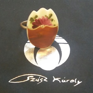 A tekintetek vonzalma - Meska.hu