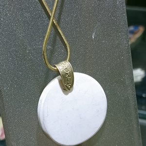 Antik Zsolnay domborfestett medál - ékszer - nyaklánc - medálos nyaklánc - Meska.hu