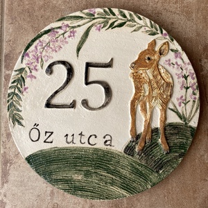 Kerek házszámtábla őzikével , Otthon & Életmód, Ház & Kert, Házszám, Kerámia, Szobrászat, MESKA
