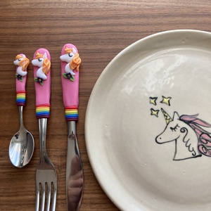 Reggelizős tányér, étkészlet felirattal, rajzzal, evőeszköz készlettel (süthető gyurma evőeszköz vég) - otthon & életmód - konyhafelszerelés, tálalás - tálalás - tányér & étkészlet - Meska.hu
