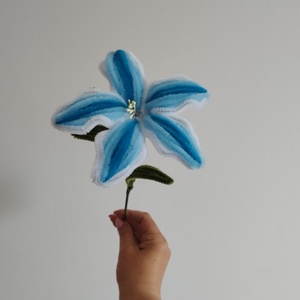 Zsenilia liliom  - otthon & életmód - virágdekoráció - virágok - szálas virág - Meska.hu