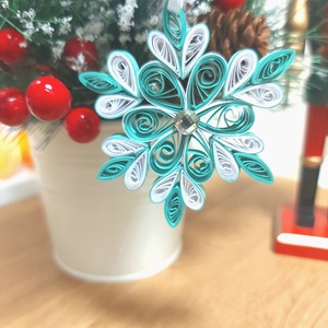 Karácsonyi hópehely - menta-fehér - karácsony - karácsonyi lakásdekoráció - karácsonyfadíszek - Meska.hu