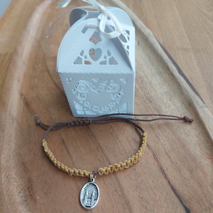 Fonott makramé karkötő - barna/sárga medugorje - ékszer - karkötő - fonott karkötő - Meska.hu