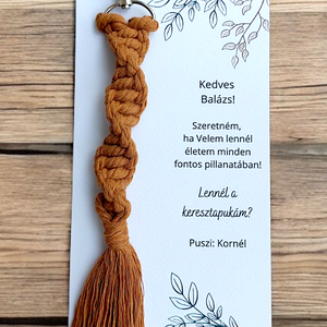 Keresztszülő felkérő ajándék- egyedi csavart makramé  kulcstartó barna, Játék & Sport, Keresztelőajándékok, Mindenmás, Csomózás, MESKA