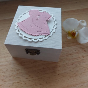 Keresztelőre pénzátadó fadoboz  - baba - mama - keresztelő kellékek - keresztelőajándékok - Meska.hu