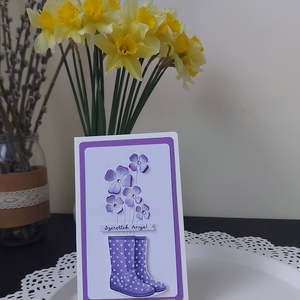 Képeslap anyának - lila virágos csizmás - otthon & életmód - papír, írószer - ajándékozás kellékei - képeslap, üdvözlőlap - Meska.hu