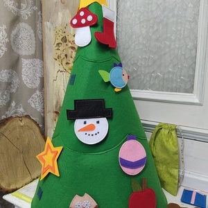 Filc díszíthető karácsonyfa - Meska.hu