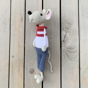 Egérfigura galléros pólóban- kicsi - táska & tok - kulcstartó & táskadísz - táskadísz - Meska.hu