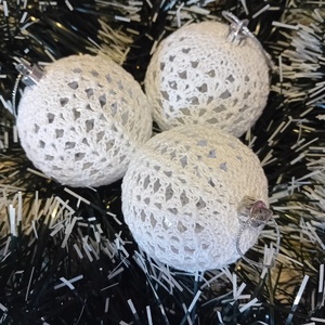 Karácsonyfadísz, gömb dekoráció  8 cm-s - karácsony - karácsonyi lakásdekoráció - karácsonyfadíszek - Meska.hu Karácsonyfadísz, gömb dekoráció  8 cm-s - karácsony - karácsonyi lakásdekoráció - karácsonyfadíszek - Meska.hu