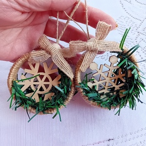 Karácsonyi  fenyőfafa dekoráció - karácsony - karácsonyi lakásdekoráció - karácsonyfadíszek - Meska.hu