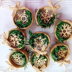 Karácsonyi  fenyőfafa dekoráció, Karácsony, Karácsonyi lakásdekoráció, Karácsonyfadíszek, Mindenmás, MESKA