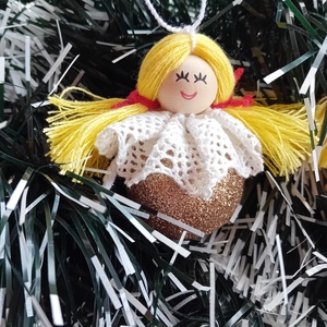 Karácsonyi fenyődísz - karácsony - karácsonyi lakásdekoráció - karácsonyfadíszek - Meska.hu Karácsonyi fenyődísz - karácsony - karácsonyi lakásdekoráció - karácsonyfadíszek - Meska.hu