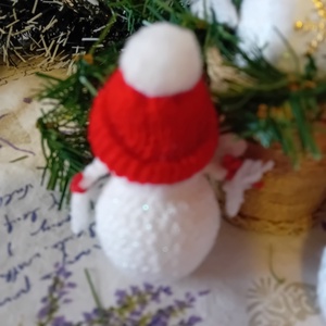 Téli karácsonyi kislány figura - karácsony - karácsonyi lakásdekoráció - karácsonyi manók, figurák - Meska.hu