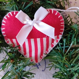 Karácsonyi szív fenyőfadísz/csíkos - karácsony - karácsonyi lakásdekoráció - karácsonyfadíszek - Meska.hu Karácsonyi szív fenyőfadísz/csíkos - karácsony - karácsonyi lakásdekoráció - karácsonyfadíszek - Meska.hu