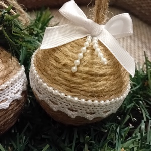 Karácsonyfadísz, natúr gömb dekoráció  - karácsony - karácsonyi lakásdekoráció - karácsonyfadíszek - Meska.hu