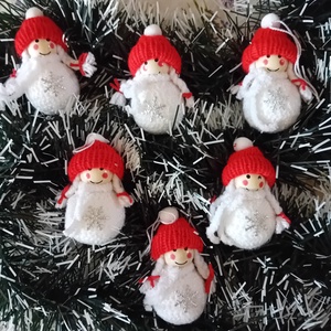 Karácsonyi kislány fenyődísz, dekoráció - Meska.hu