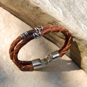 Két soros bivalybőr karkötő, kézi fonás, tibeti ezüst díszek, unisex -  - Meska.hu