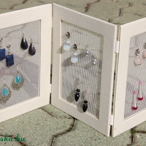 Összehajtható, leporelló hálós fülbevaló tartó -  - Meska.hu