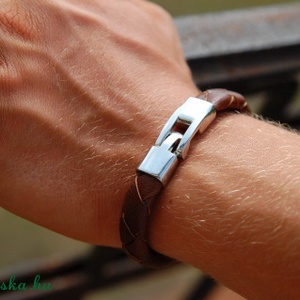  Valódi bőrkarkötő, férfiaknak, lapos négyes fonással, uniszex -  - Meska.hu