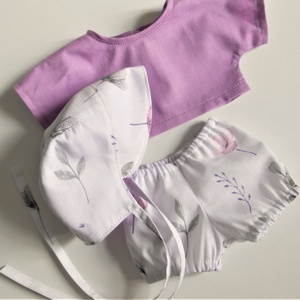 Orgona lila blúzos összeállítás sapkácskával - játék & sport - baba & babaház - babaruha, babakellék - Meska.hu