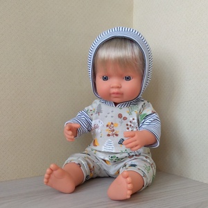 Kapucnis melegítő 38 cm-s Miniland babáknak - játék & sport - baba & babaház - babaruha, babakellék - Meska.hu