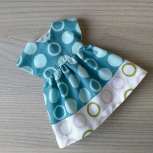 Karikás ruha, 32 cm-s Paola Reina babákra - játék & sport - baba & babaház - babaruha, babakellék - Meska.hu