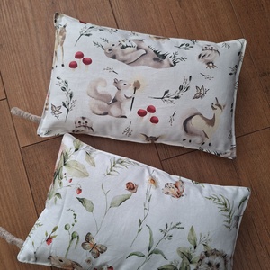 Két kis töltött párna egyedi elképzelés szerint - Meska.hu