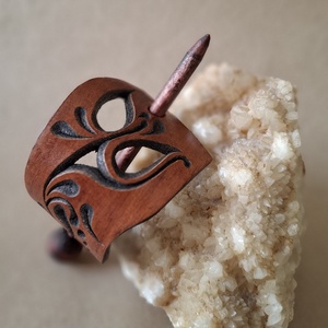 Kis tulipán - bőr kontycsat, Ruha & Divat, Hajdísz & Hajcsat, Hajcsat & Hajtű, Bőrművesség, MESKA