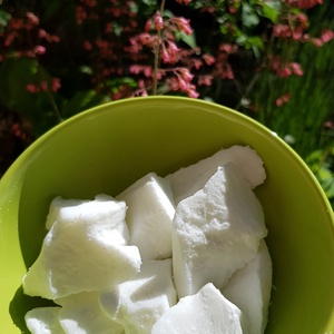 Hófehérke (Repceviasz tégelyes gyertya készítéséhez - 1 kg) - kellékek & szerszámok - vegyes alapanyag - gyertya alapanyag - Meska.hu