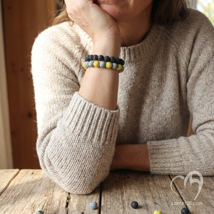 Lávakő karkötő � többféle színből - ékszer - karkötő - ásványkarkötő - Meska.hu