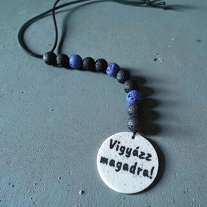 Lávakő autóillatosító személyes bilétával � többféle színből - otthon & életmód - autó - autós illatosító - Meska.hu