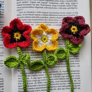 Horgolt pipacsos könyvjelző - könyv & zene - könyvjelző - Meska.hu