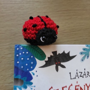 Katicás horgolt könyvjelző - könyv & zene - könyvjelző - Meska.hu