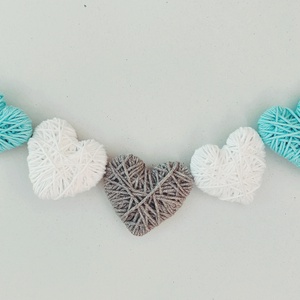 Fonal szív girland dekoráció - otthon & életmód - dekoráció - fali és függő dekoráció - girland, zászlófűzér - Meska.hu