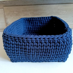 Szögletes horgolt tároló kosár tengerkék - otthon & életmód - tárolás & rendszerezés - tárolókosár - Meska.hu