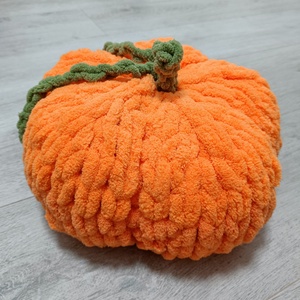 Horgolt óriás tök  - otthon & életmód - dekoráció - halloween - halloweeni dekoráció - Meska.hu