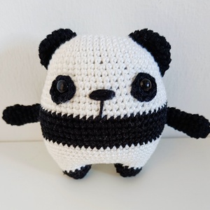 Horgolt panda - játék & sport - plüssállat & játékfigura - más figura - Meska.hu