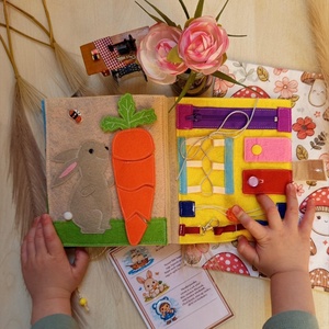 Matatós Mondókák matatókönyv csandeskönyv matatható mondókákkal - baba - mama - baba játékok - textilkönyv & babakönyv - Meska.hu