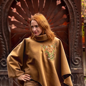 Szervető-jászsági poncsó - bézs - ruha & divat - női ruha - poncsó - Meska.hu